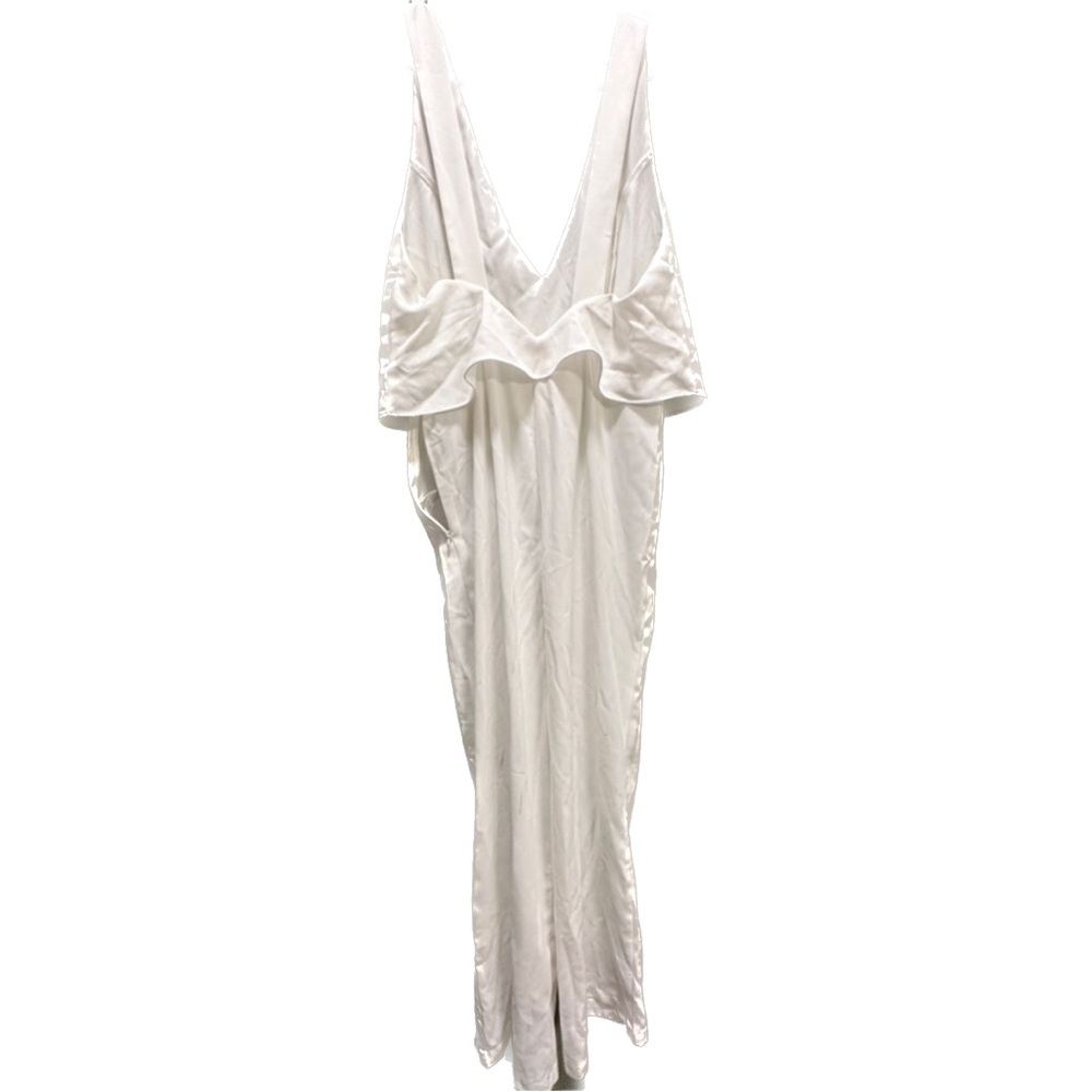 Sleeveless White Jumpsuit - Picture 5 of 6